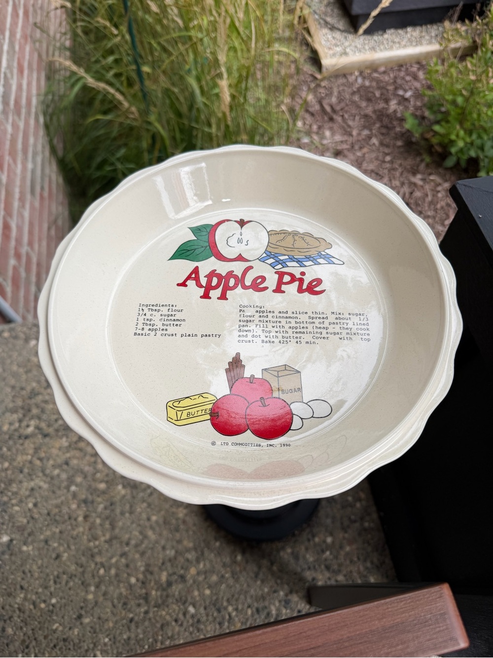 Vintage Sunnycraft Apple Pie with Receipe Baking Pie Dish Plate